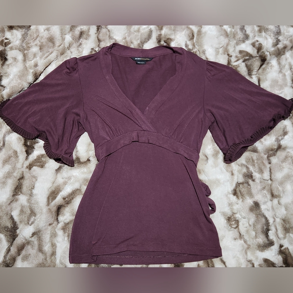 Bcbg max azria faux wrap ruffle 1/2 sleeve top